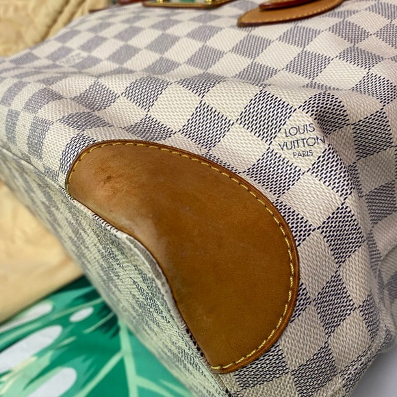 Louis Vuitton Hampstead MM 100% AUTHENTIC - Picture 12 of 14